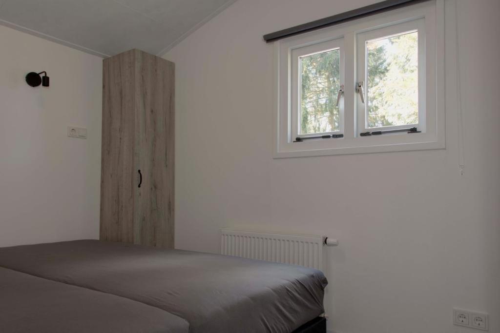 Huisjes Reewold In Rustige En Mooie Omgeving *
